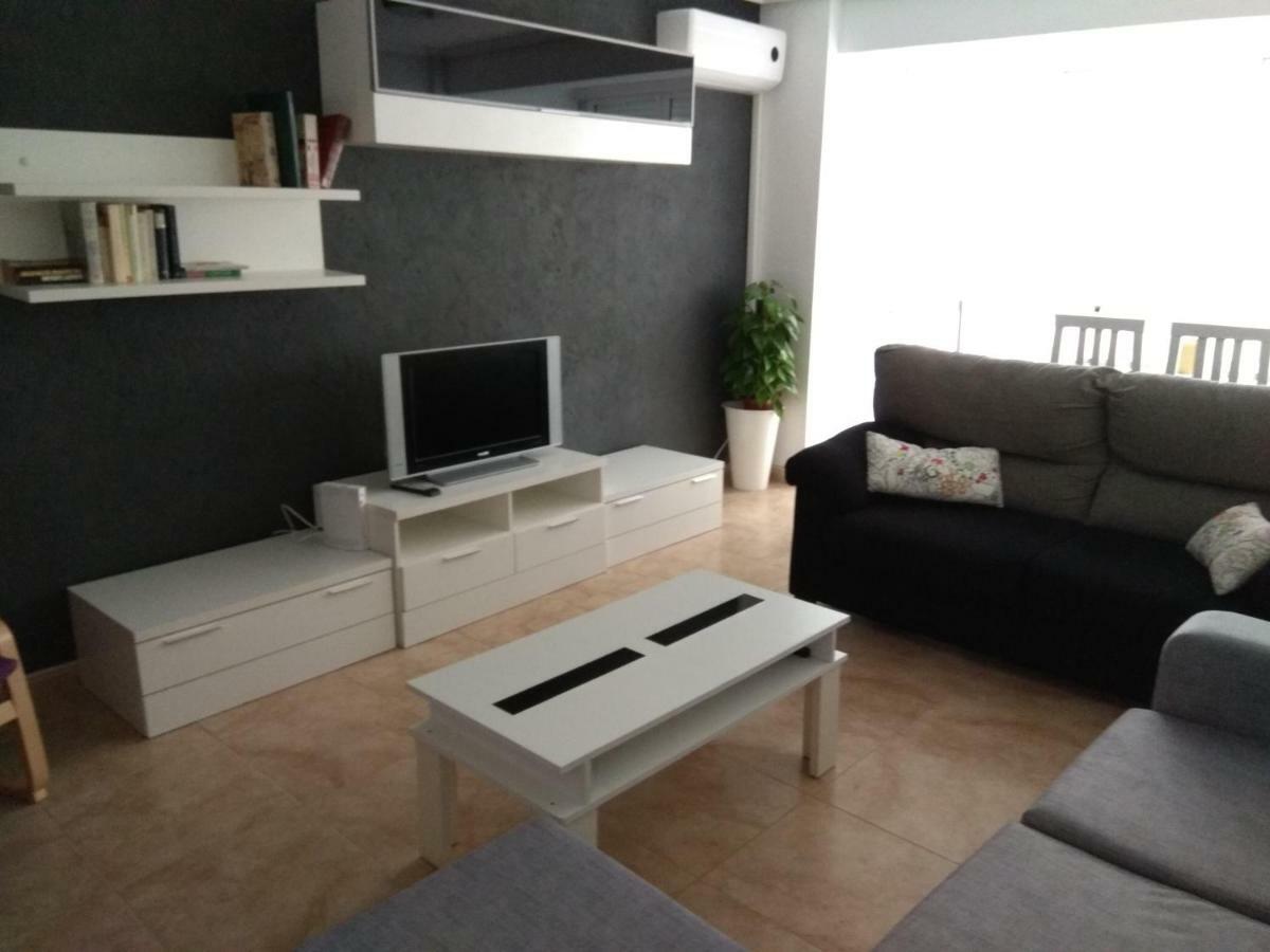 Piso Almeria Playa מראה חיצוני תמונה